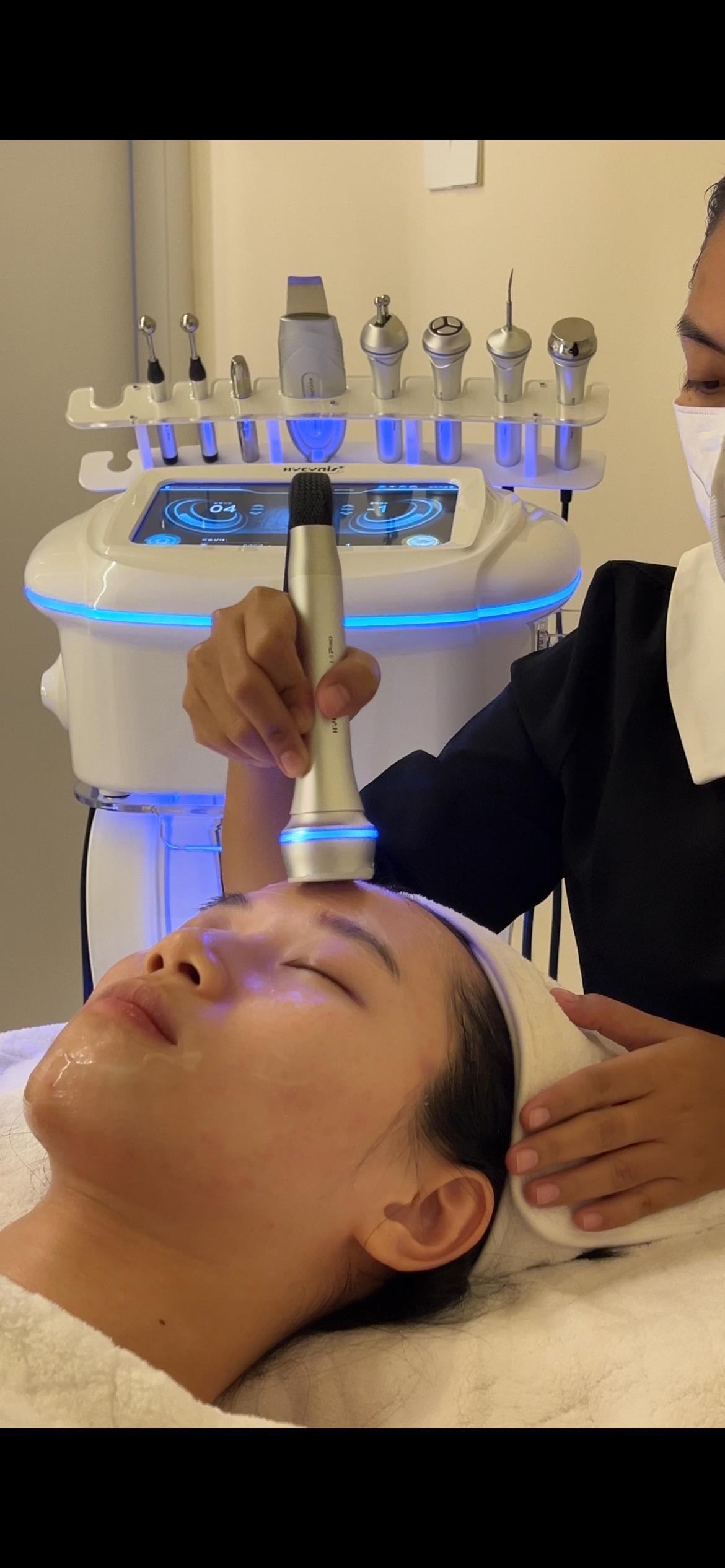 OxygenCeuticals Acne Facial