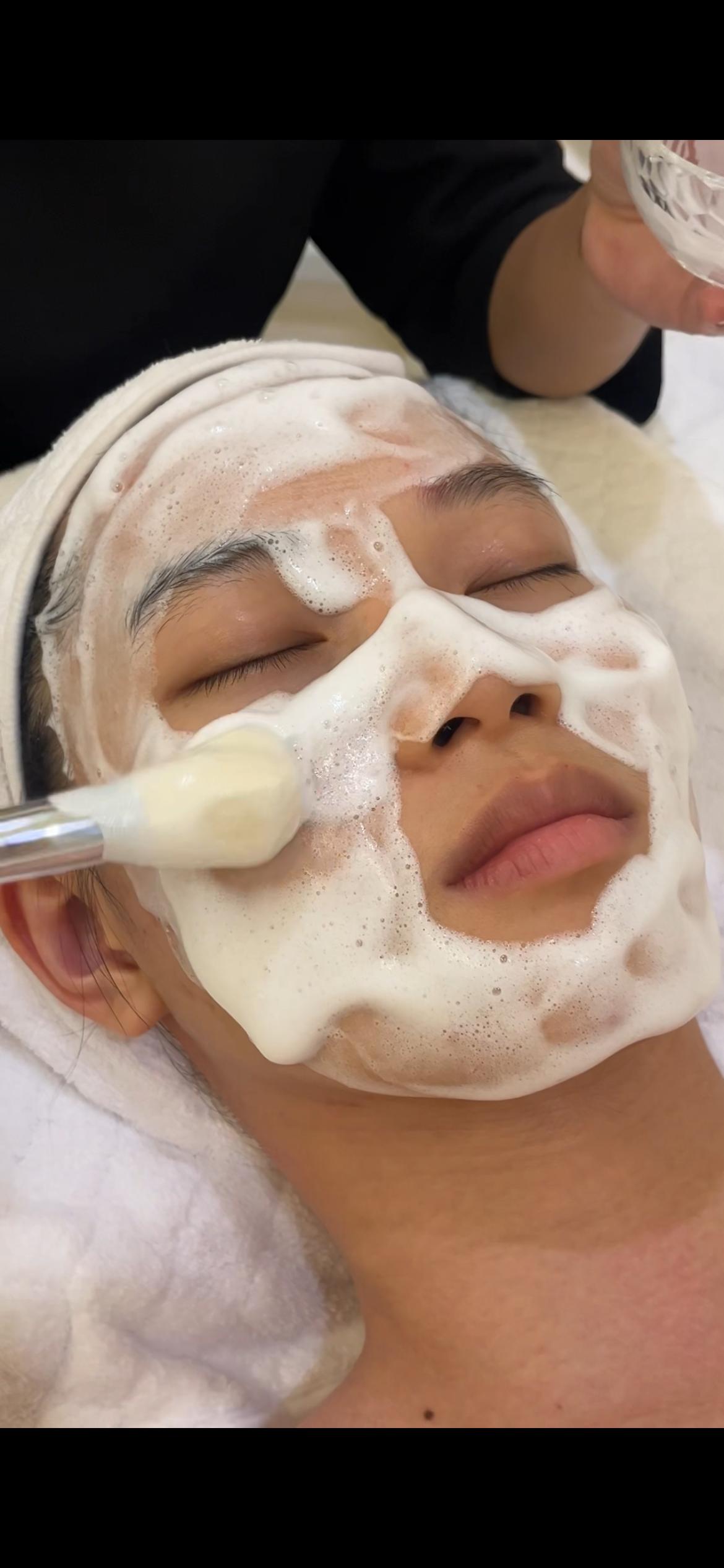 OxygenCeuticals Anti-aging Facial